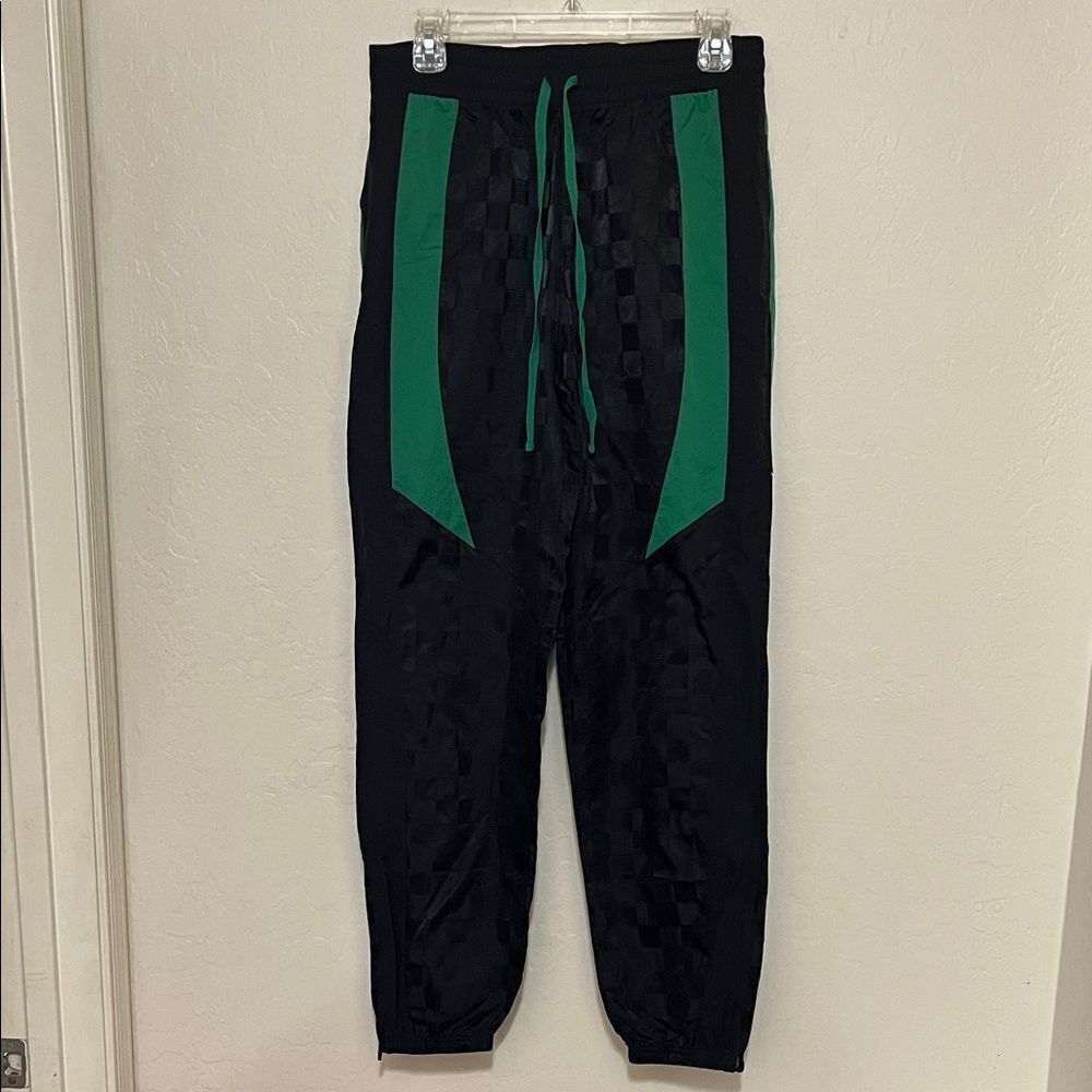 Savage X Fenty Sport Changeover Jogger Checkered Black Green Pants Modern NWT - Picture 3 of 13